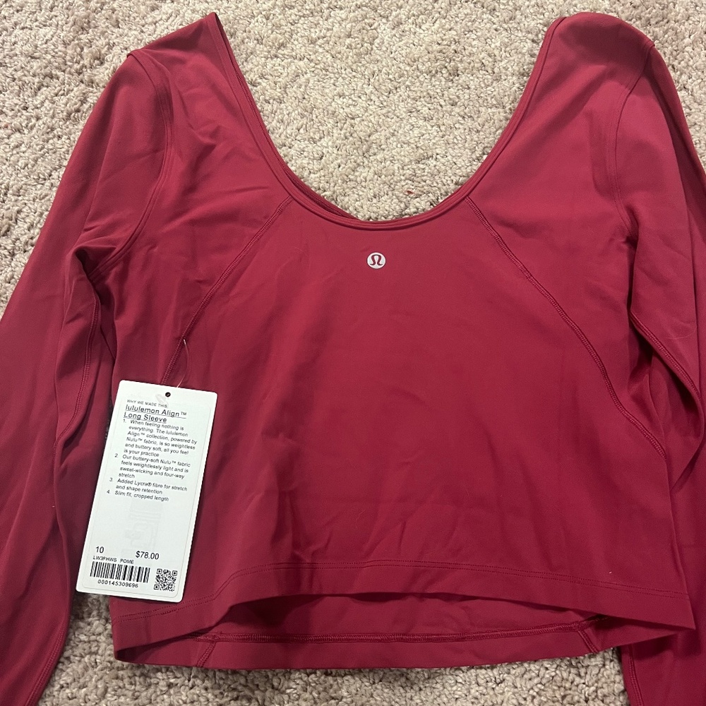 Red long sleeve crop NWT